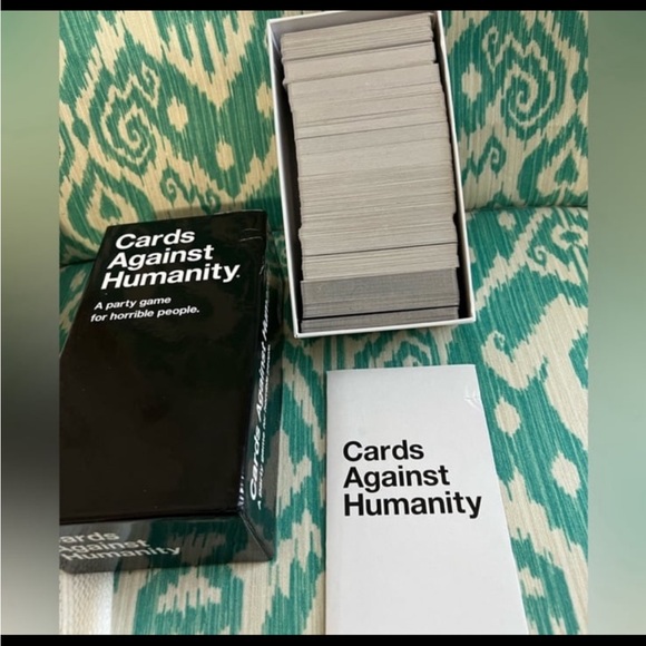 Bundle of 3 Adult Party Games - Picture 2 of 6